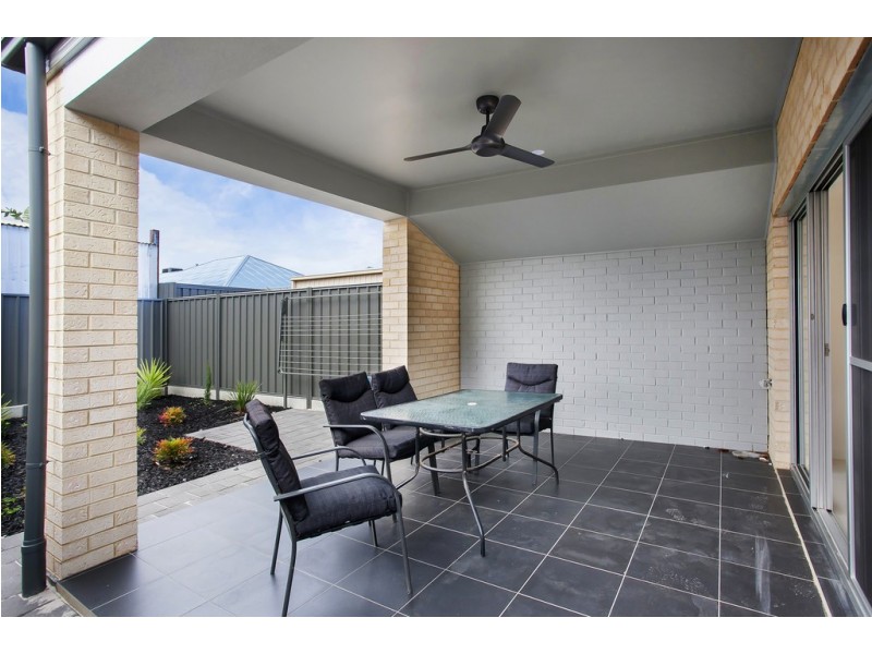 17 Ella Street, Dover Gardens SA 5048