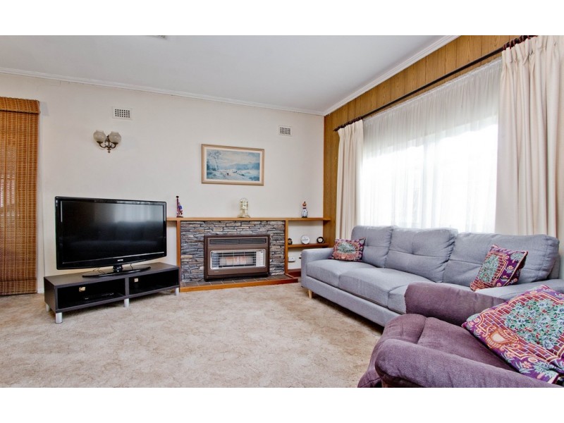 37 Fawnbrake Crescent, West Beach SA 5024