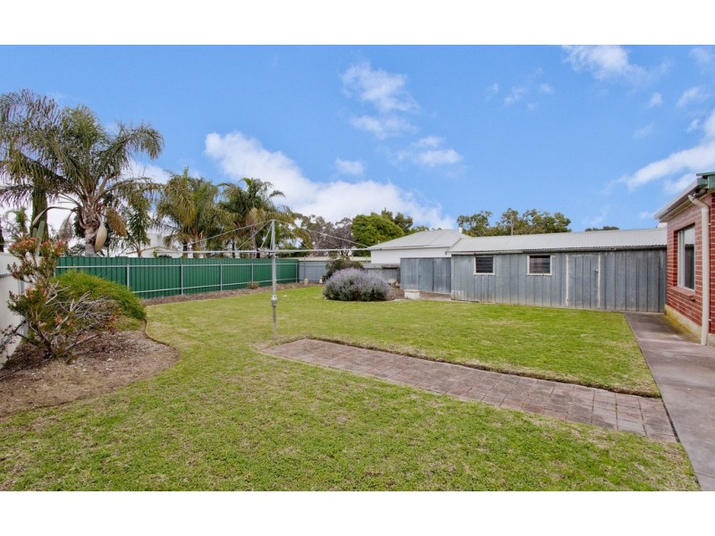 37 Fawnbrake Crescent, West Beach SA 5024