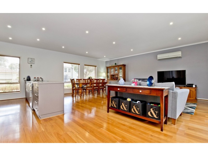 1A Salrak Avenue, Marion SA 5043