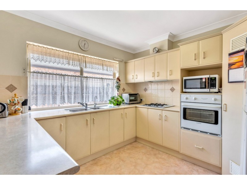 4/2 Stopford Road, Hove SA 5048