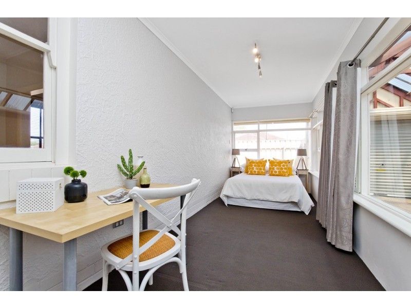 15 Farr Street, Woodville North SA 5012