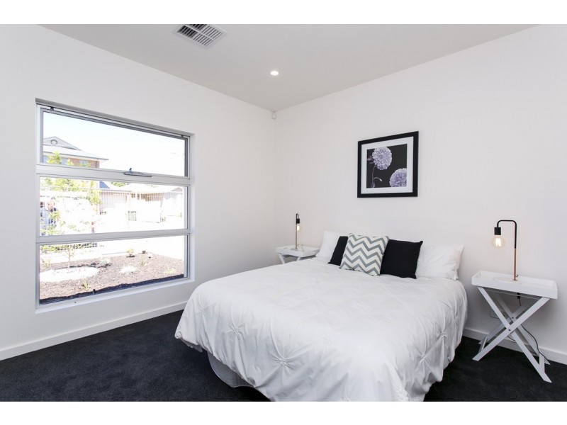 4A Kingston Avenue, Seacombe Gardens SA 5047