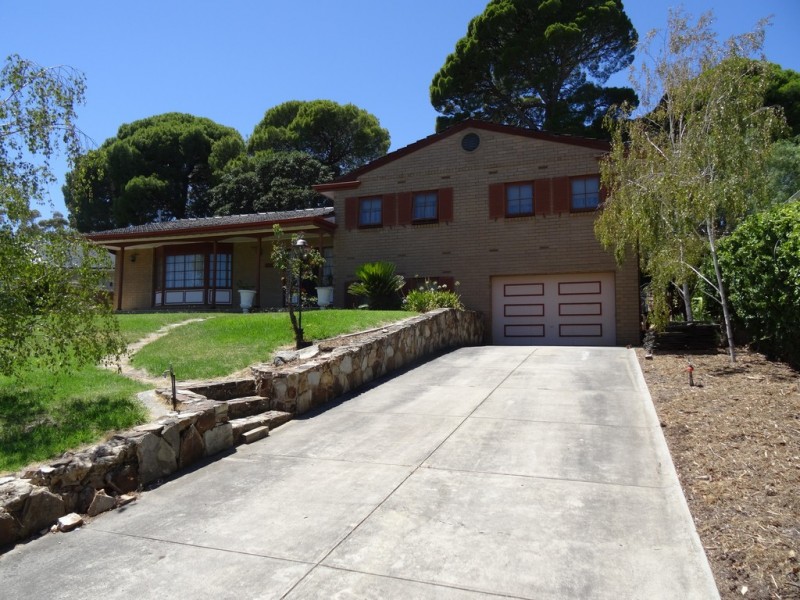 15 COREEGA AVENUE, Springfield SA 5062