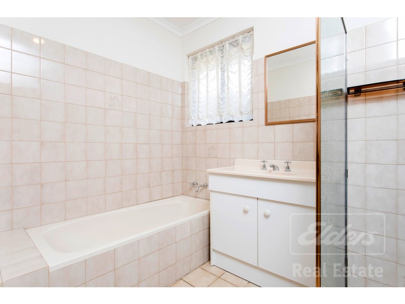 2/15 Essex Street, Brighton SA 5048