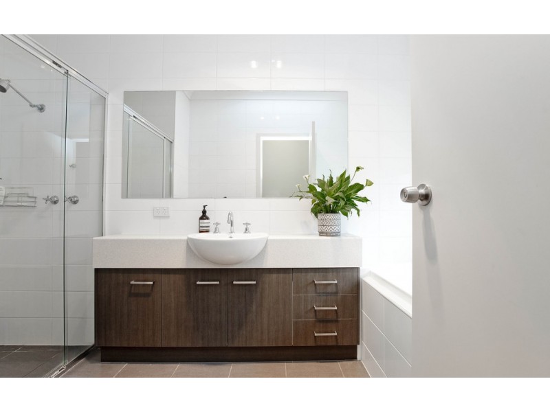 18A Lexington Road, Henley Beach South SA 5022