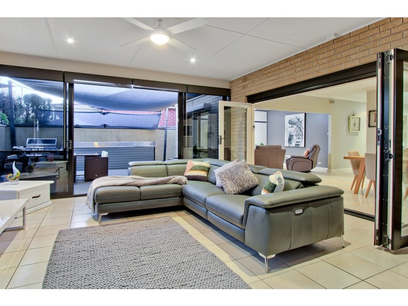 2 Crawford Court, Richmond SA 5033