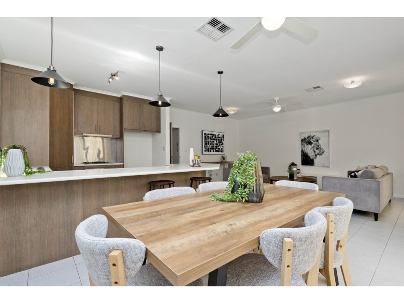 2A Florey Street, Seaton SA 5023