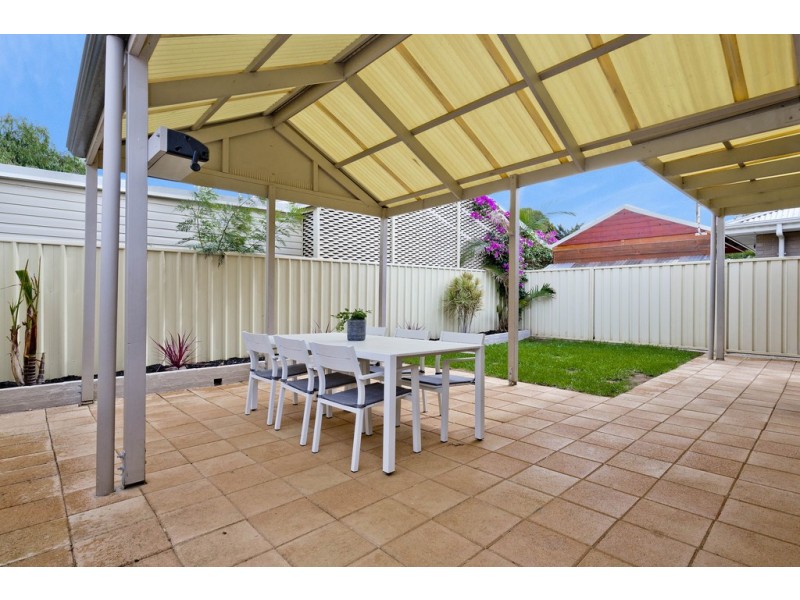 2A Florey Street, Seaton SA 5023