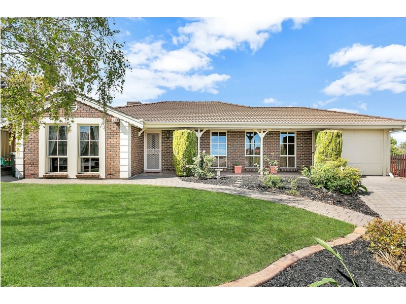 18 Lapwing Street, Hallett Cove SA 5158