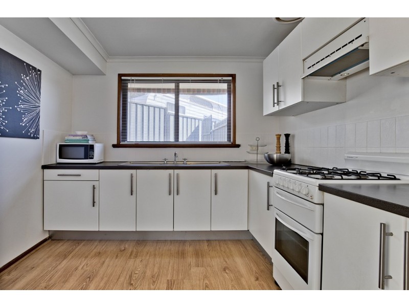 4 Olga Court, Morphett Vale SA 5162