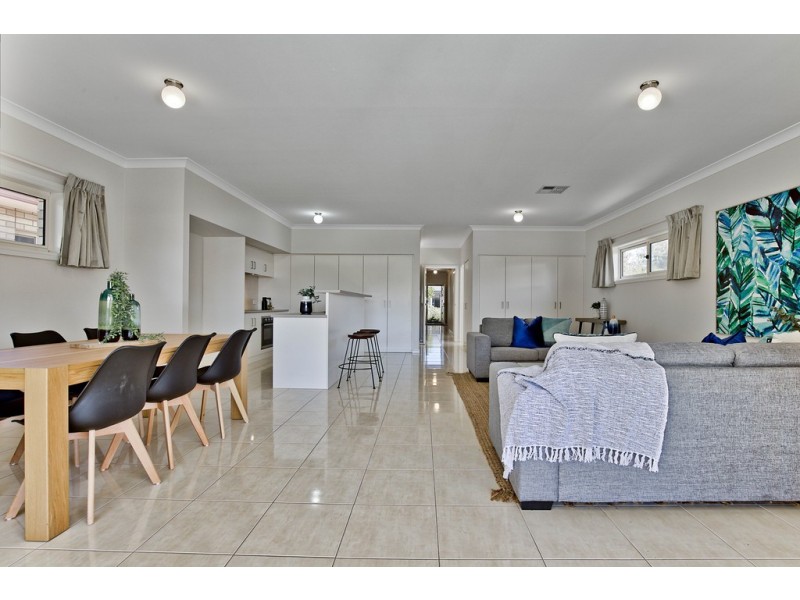 13A Crown Street, Dover Gardens SA 5048