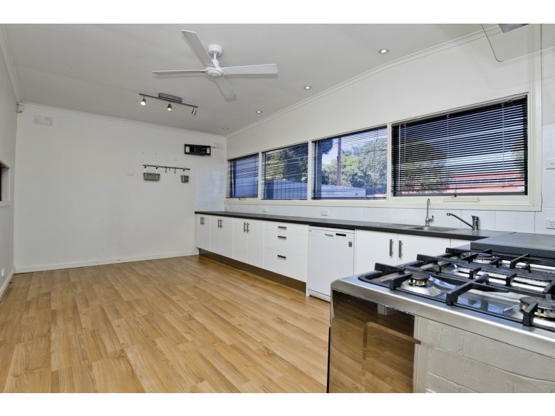 18 O’Grady Drive, Para Hills SA 5096