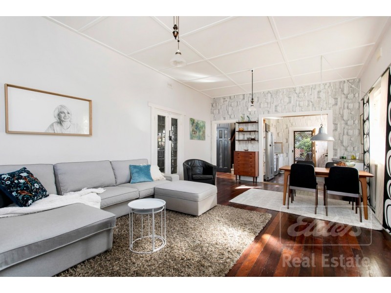 2 Cambridge Terrace, Brighton SA 5048
