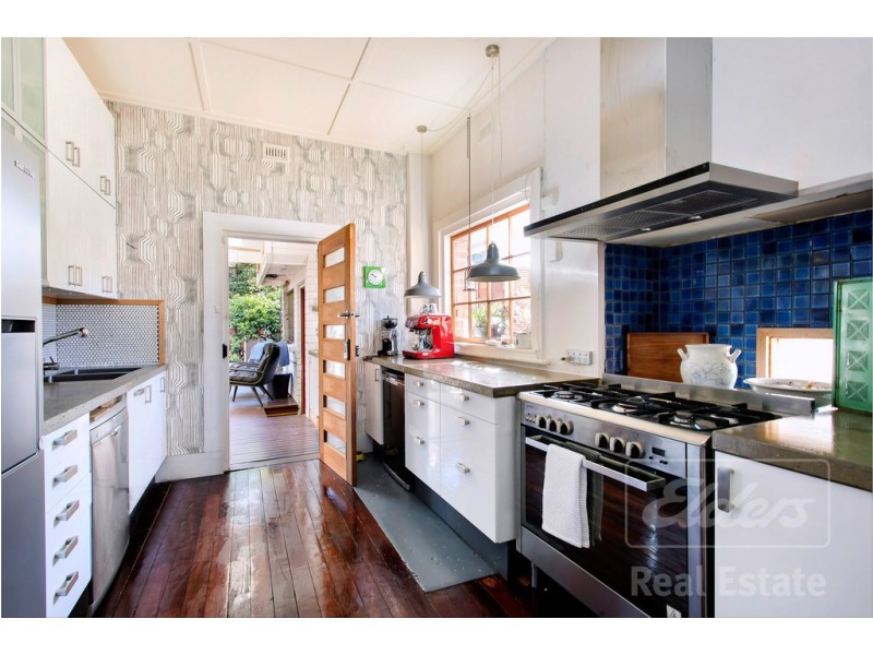 2 Cambridge Terrace, Brighton SA 5048