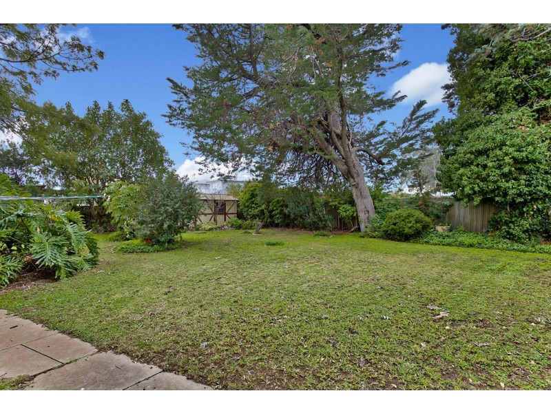 90 Dunrobin Road, Warradale SA 5046