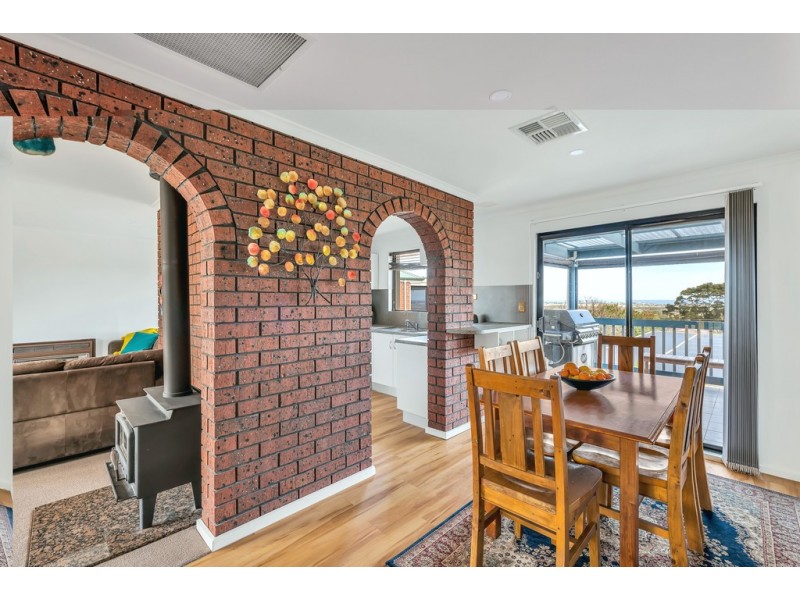 15 Darwendale Street, Huntfield Heights SA 5163