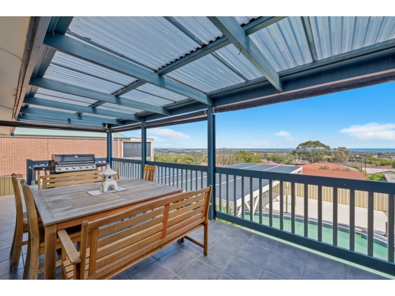 15 Darwendale Street, Huntfield Heights SA 5163