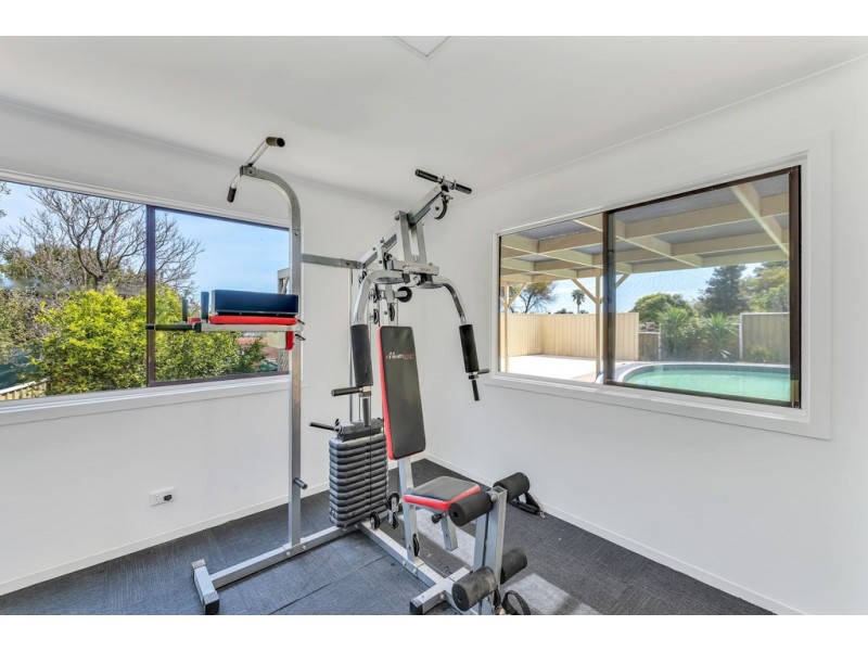 15 Darwendale Street, Huntfield Heights SA 5163