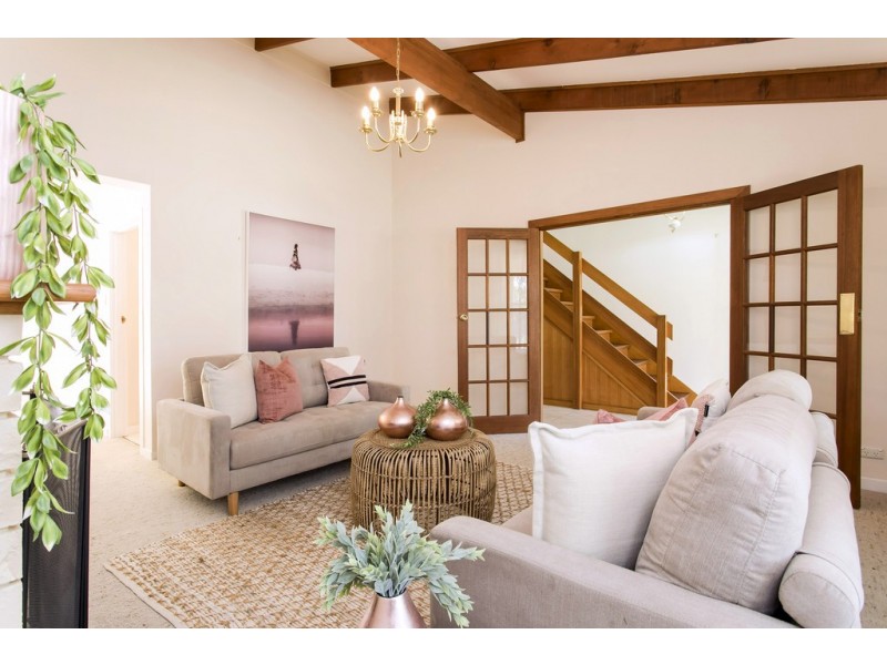 15 Newlands Drive, West Beach SA 5024