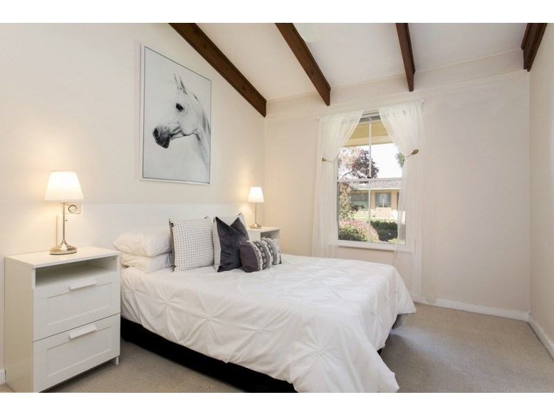 15 Newlands Drive, West Beach SA 5024