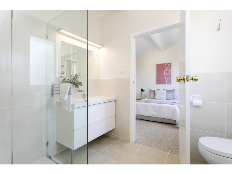 15 Newlands Drive, West Beach SA 5024