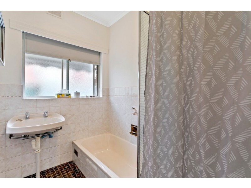 1/15 Marlborough Street, Brighton SA 5048