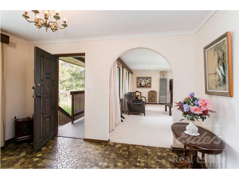 2 Regano Road, Flagstaff Hill SA 5159