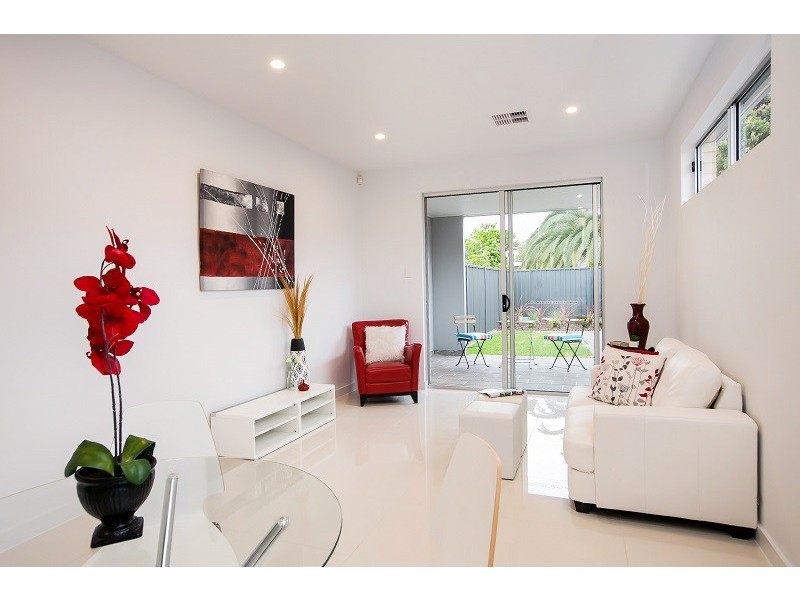 42A Kingston Avenue, Seacombe Gardens SA 5047