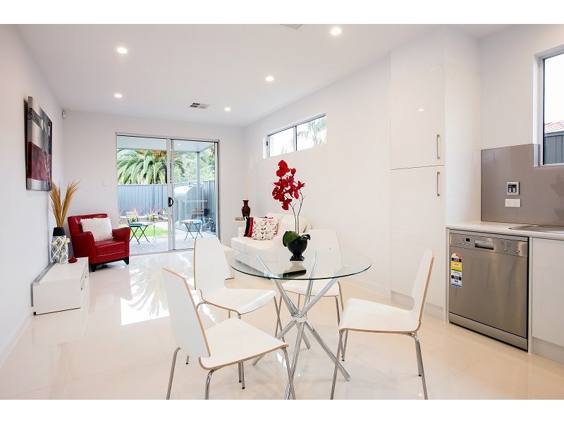 42A Kingston Avenue, Seacombe Gardens SA 5047