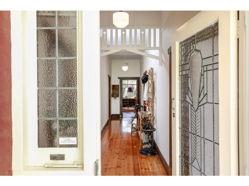 16 Thomas Street, Clarence Gardens SA 5039