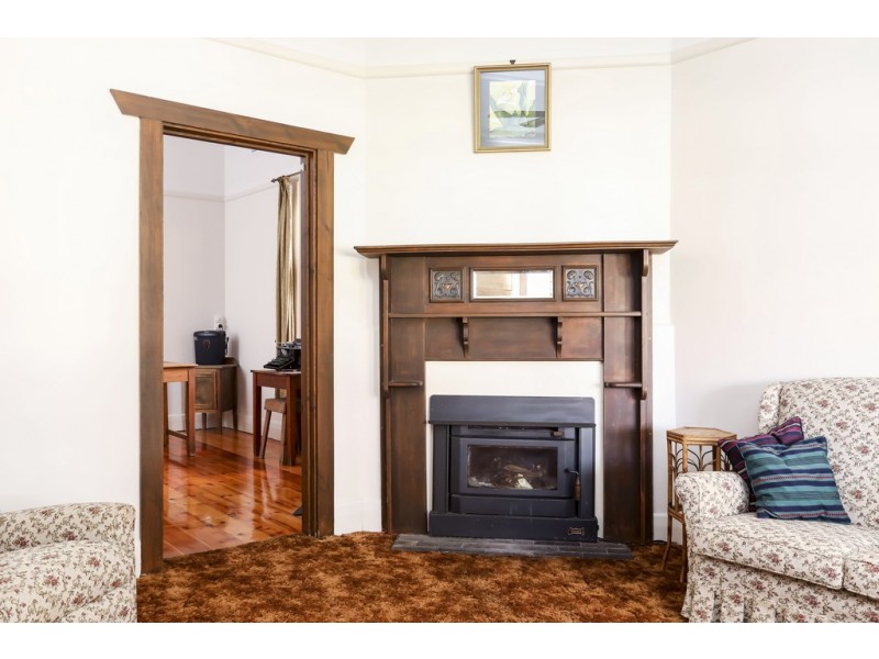 16 Thomas Street, Clarence Gardens SA 5039