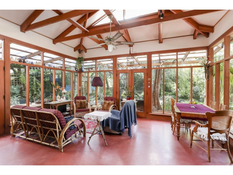 16 Thomas Street, Clarence Gardens SA 5039