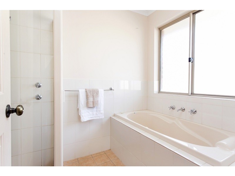 24 Seahaven Way, Aldinga Beach SA 5173