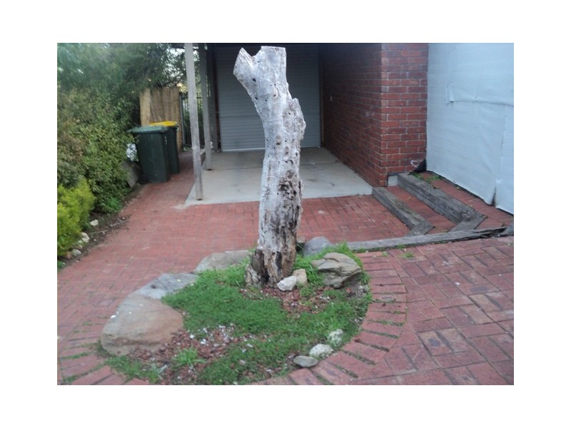 1 Karen Court, Hallett Cove SA 5158