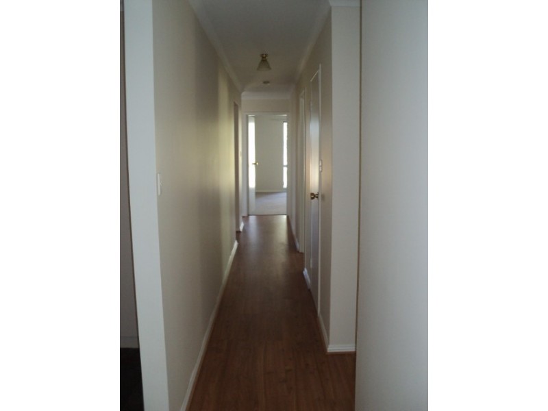 1 Karen Court, Hallett Cove SA 5158