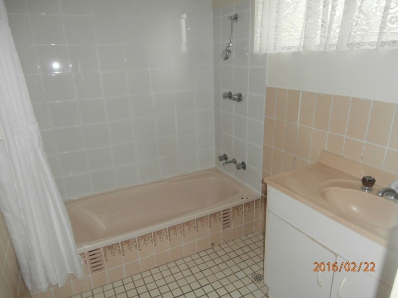 6 Dunrobin Road, Hove SA 5048