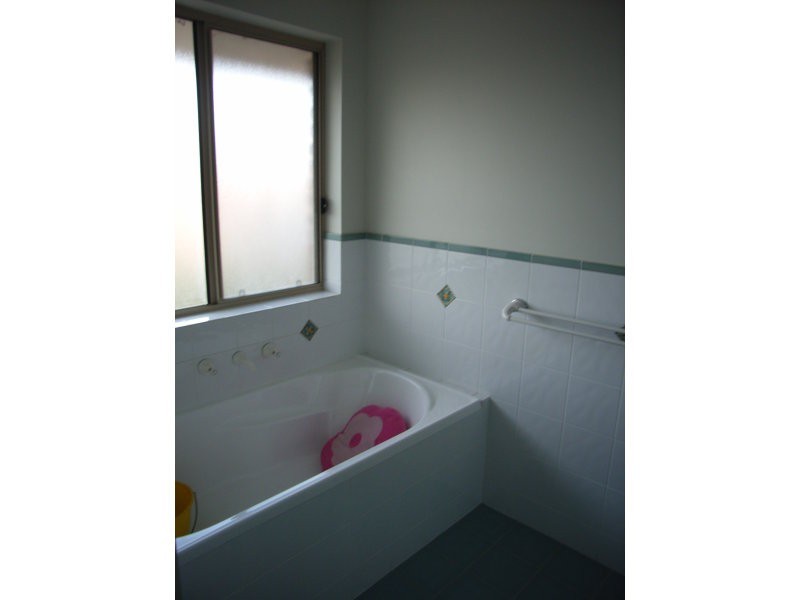 27 Daisy Avenue, Mitchell Park SA 5043