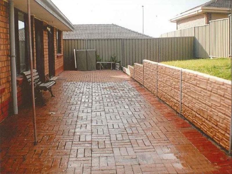 2 Fairhill Street, Hallett Cove SA 5158