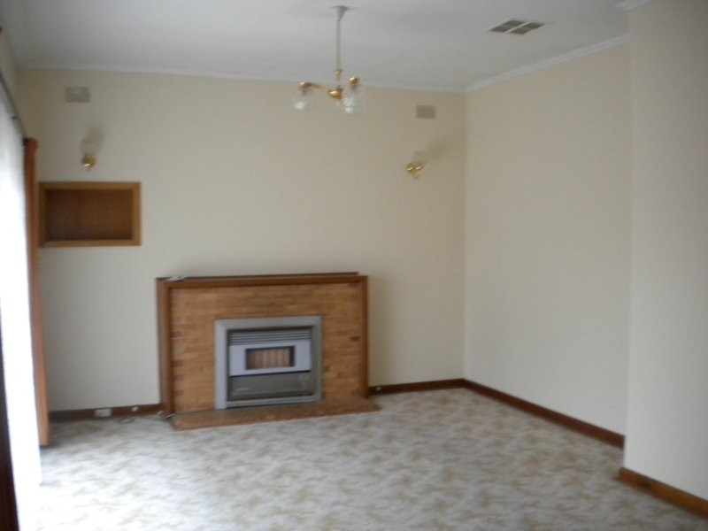 92 Strathfield Terrace, Largs North SA 5016