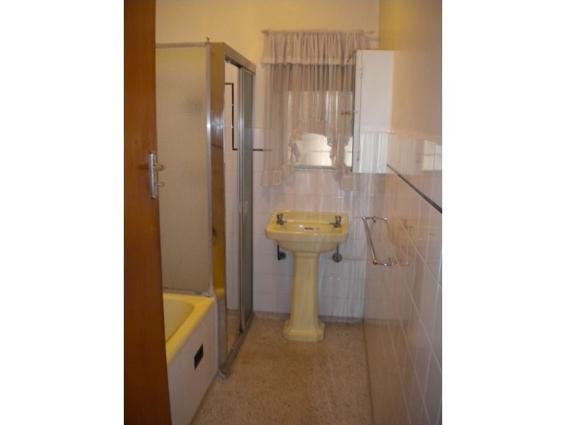 92 Strathfield Terrace, Largs North SA 5016