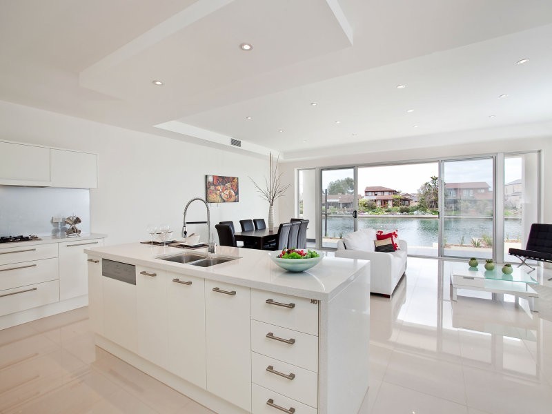 79A Lochside Drive, West Lakes SA 5021