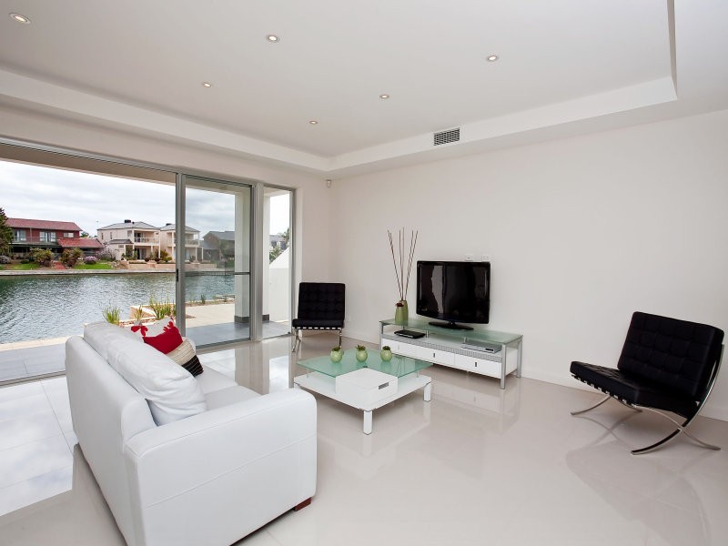 79A Lochside Drive, West Lakes SA 5021