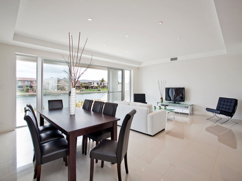 79A Lochside Drive, West Lakes SA 5021