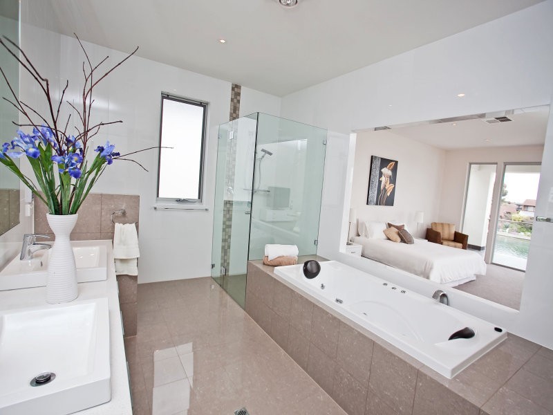 79A Lochside Drive, West Lakes SA 5021