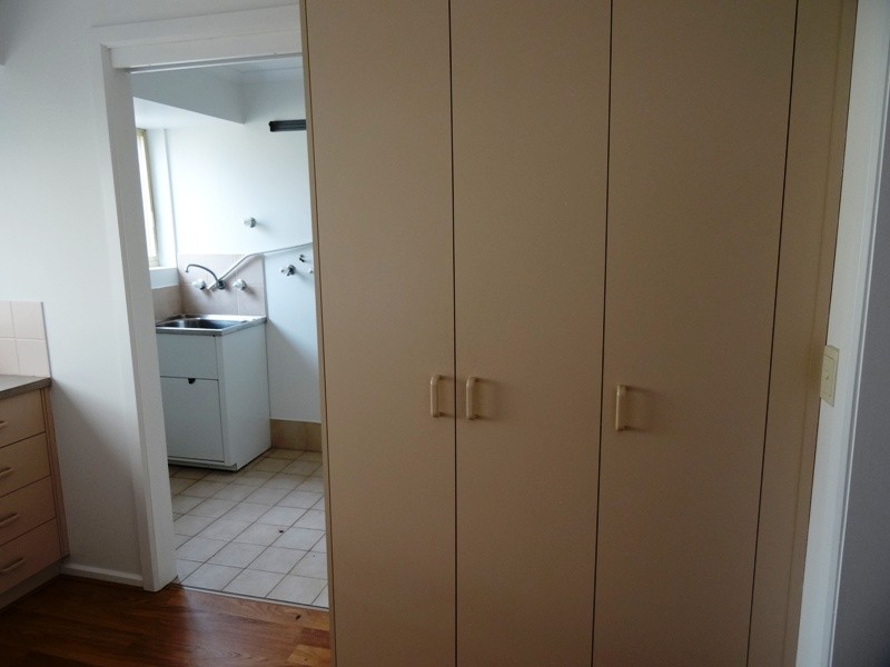 2/17 Cungena Avenue, Park Holme SA 5043