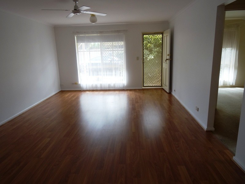 2/17 Cungena Avenue, Park Holme SA 5043