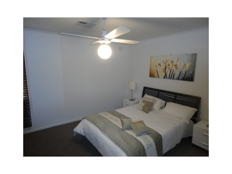 15 HURON GROVE, West Lakes SA 5021