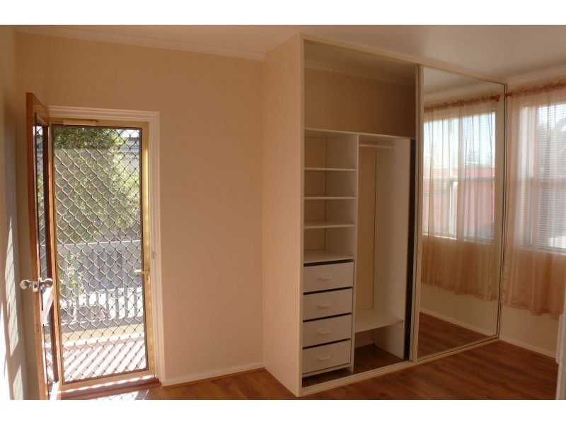 3/18 ROBERT STREET, Glenelg South SA 5045