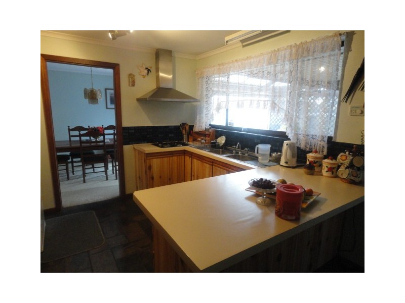 188 The Cove Road, Hallett Cove SA 5158